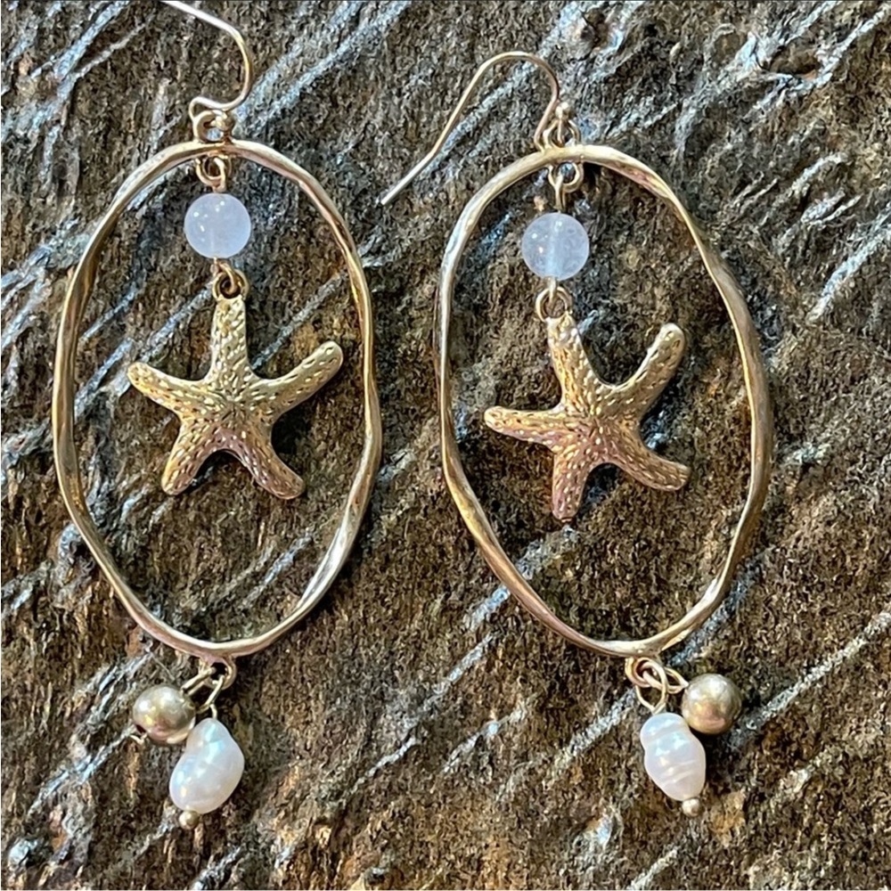 Oval Pearl Starfish Earrings - Picture 12 of 15